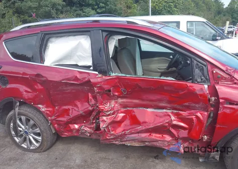 2017 Ford Escape Titanium from USA, damaged, VIN 1FMCU0JD0HUE84996